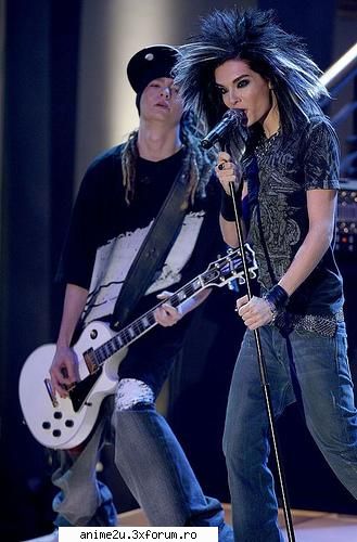 �ntr-un cncert again kaulitz twins