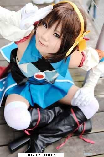 care este pers pref al vostru? al meu e haruhi! :nebun: presonajul preferat