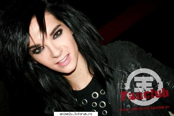 name cea din dreapta este layla iar cea din st�nga este kaulitz lulea layla �nsă este prea